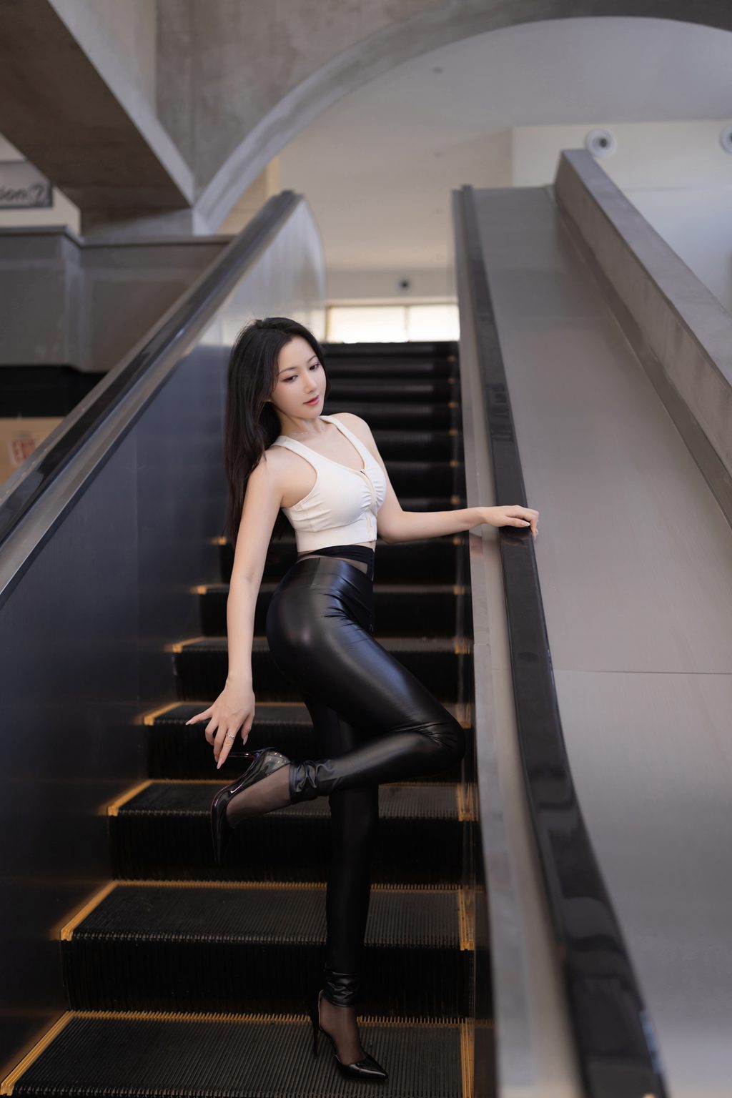 秀人内购@鱼子酱Fish – 内购系列 行李托运[121P/1.20GB] 其它写真-第3张