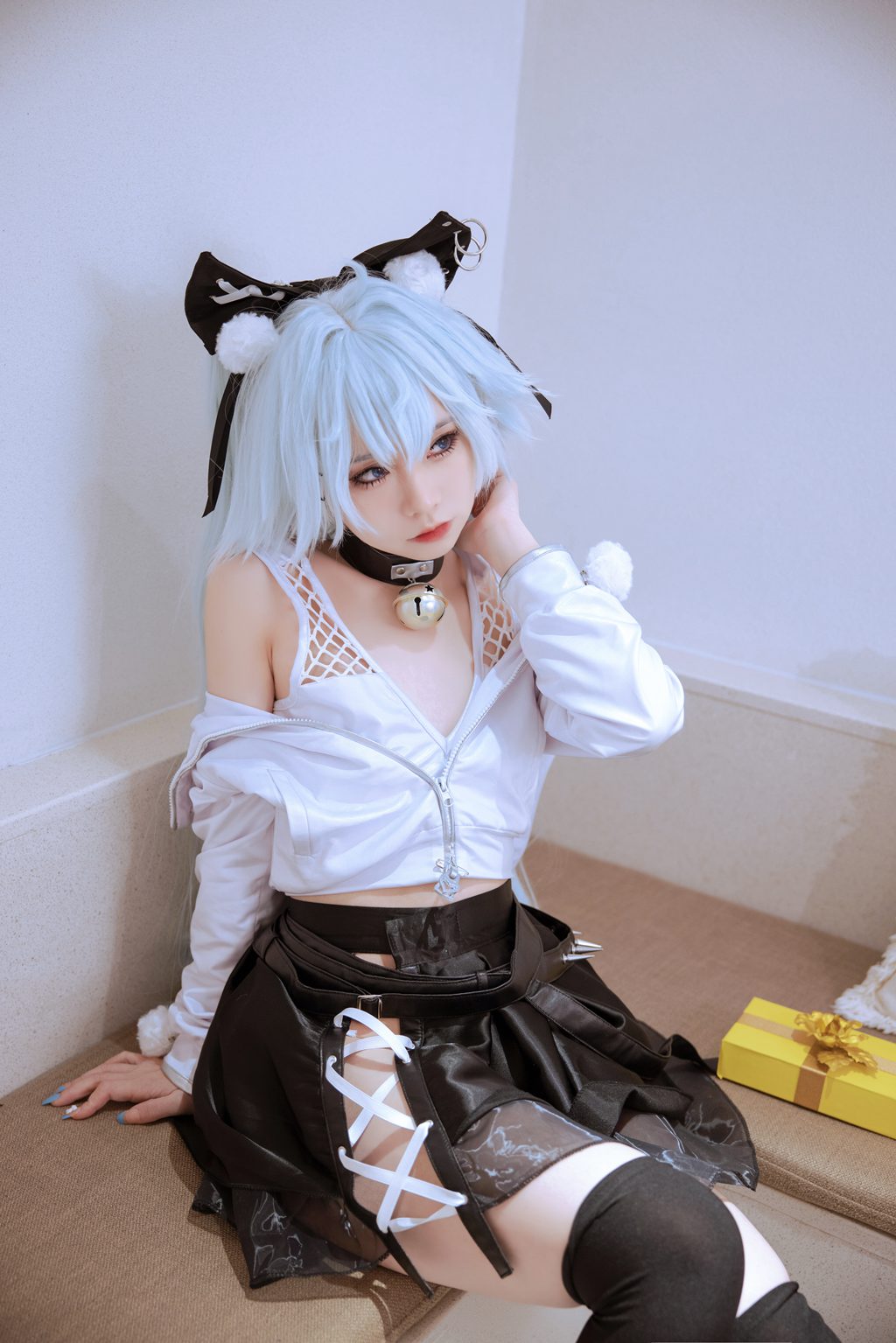 动漫博主@G44不会受伤 芙洛伦白情[20P-241M] 网红写真-第3张