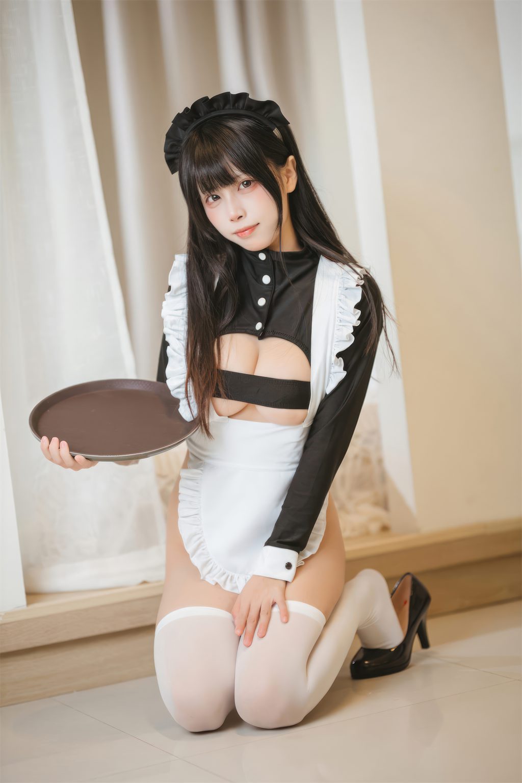 网紅Coser@三無人型 –高叉女仆[42P-290M] 网红写真-第3张