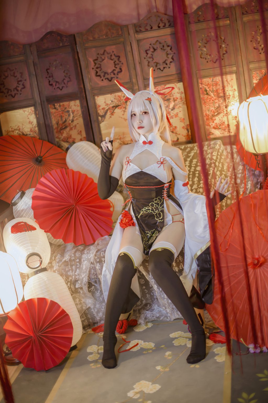 人气Coser动漫博主@二佐Nisa 碧蓝航线-绫波新春旗袍[27P-139M] 网红写真-第2张