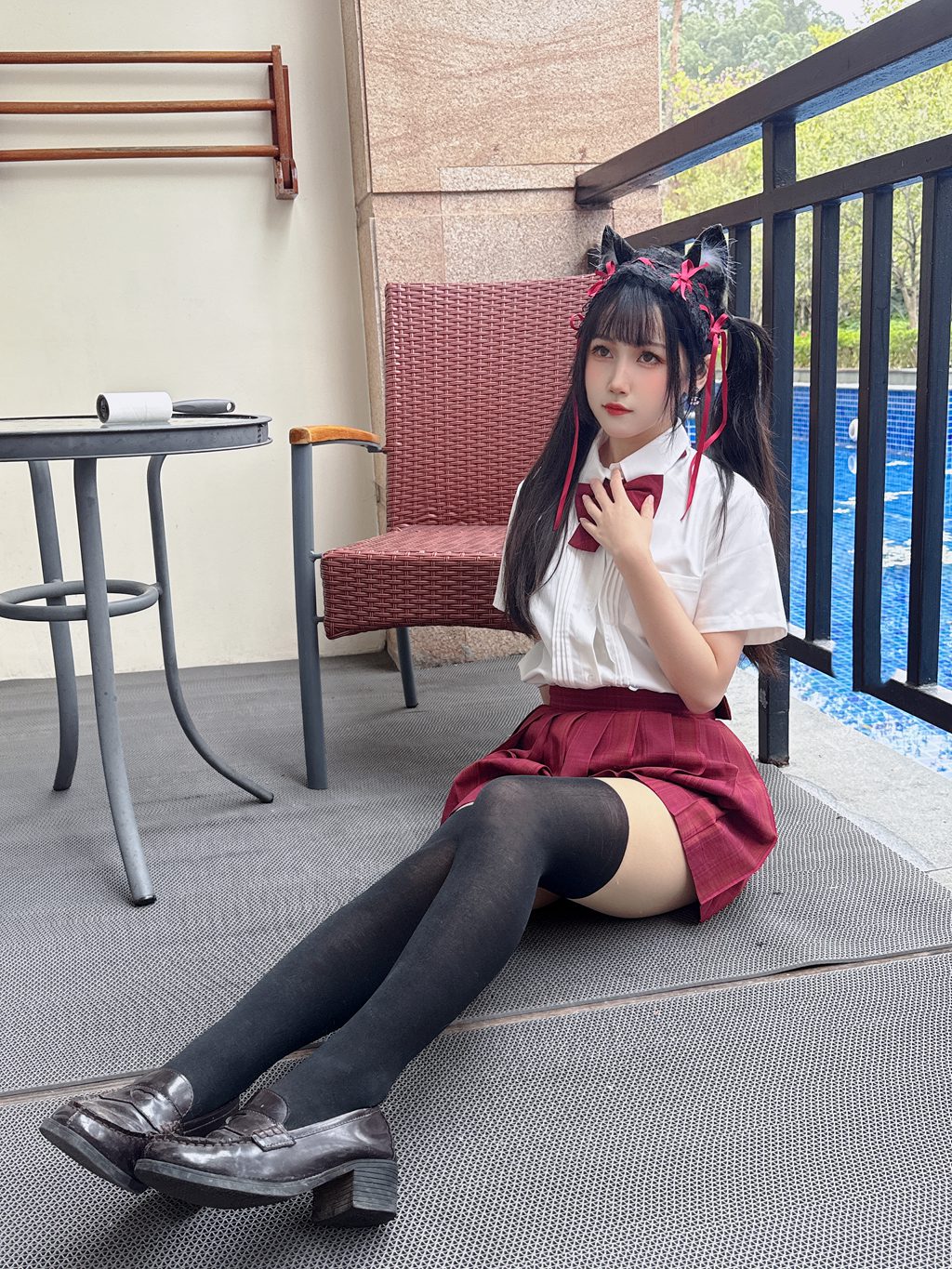 动漫博主@不呆猫 温泉双马尾JK [22P1V-712MB] 网红写真-第2张