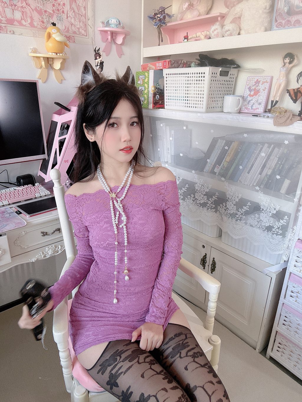 动漫博主@不呆猫 新浴室人妻[32P-129.2M] 网红写真-第2张