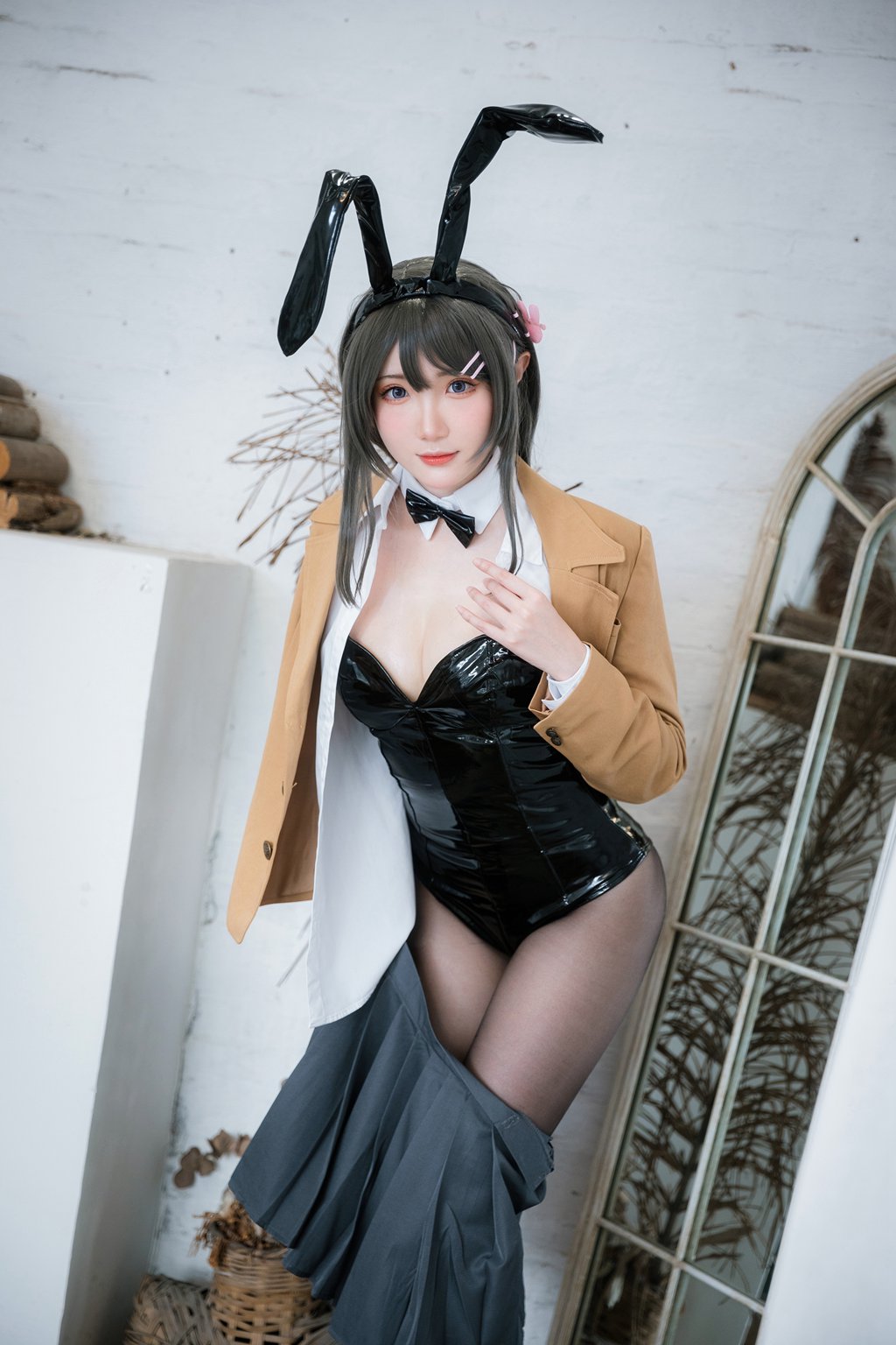 动漫Coser@瓜希酱 樱岛麻衣 兔女郎[31P-72M] 网红写真-第2张