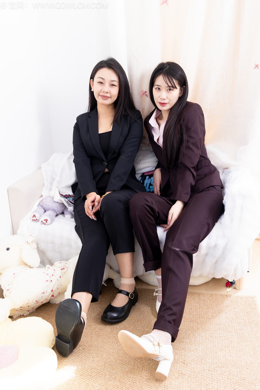 勿恋传媒 NO.2667 菜菜&岚岚-流星划过夜空 [168P/1V/5.08GB] 其它写真-第2张
