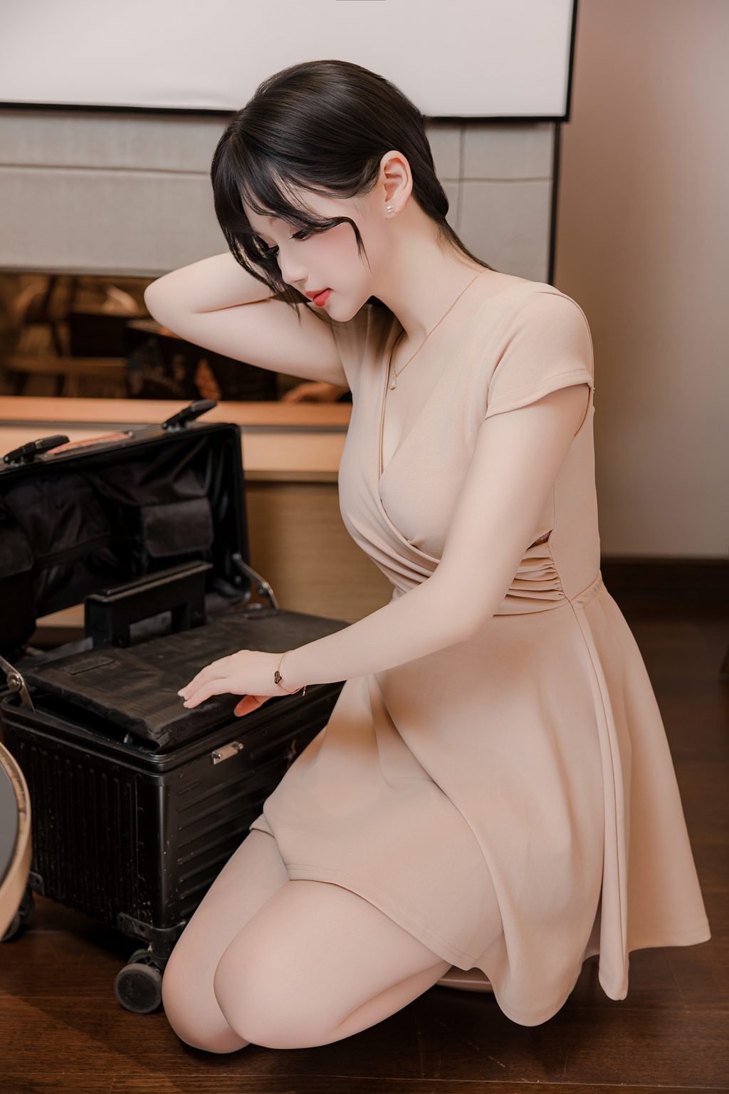 知名动漫博主@雪晴Astra 肉丝 洗浴店 [86P1V-1.48GB] 网红写真-第2张