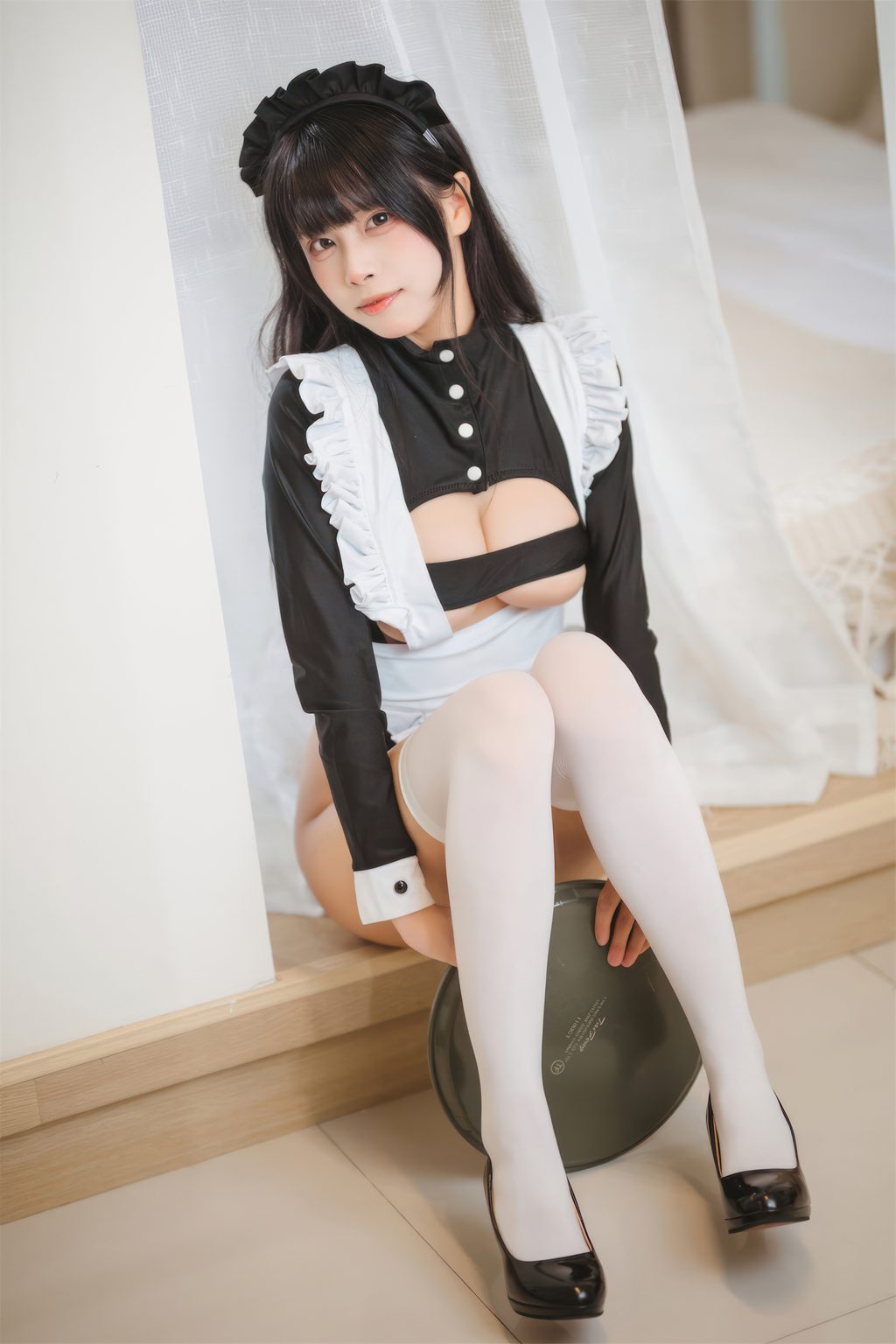 网紅Coser@三無人型 –高叉女仆[42P-290M] 网红写真-第2张