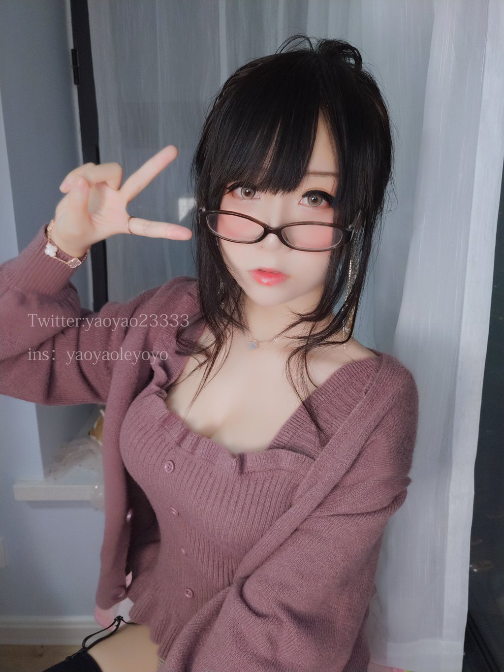 微博红人@摇摇乐yoyo 自撮り-VOL.20 ストッキング 危险[99P+1V-891.7M] 网红写真-第1张