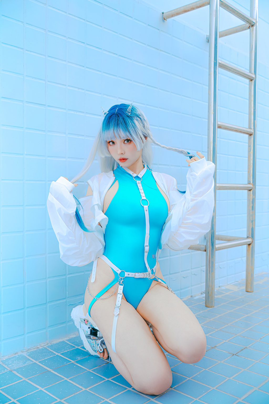 台湾Coser@ElyEE子 2025年06月订阅 June Set C Glassyhorn Devil [34P3V94MB] 网红写真-第1张