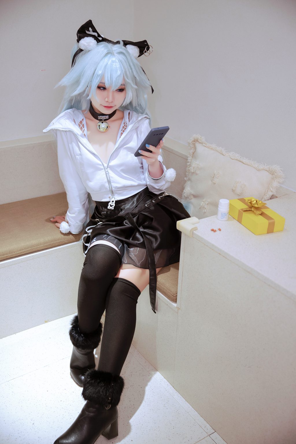 动漫博主@G44不会受伤 芙洛伦白情[20P-241M] 网红写真-第1张