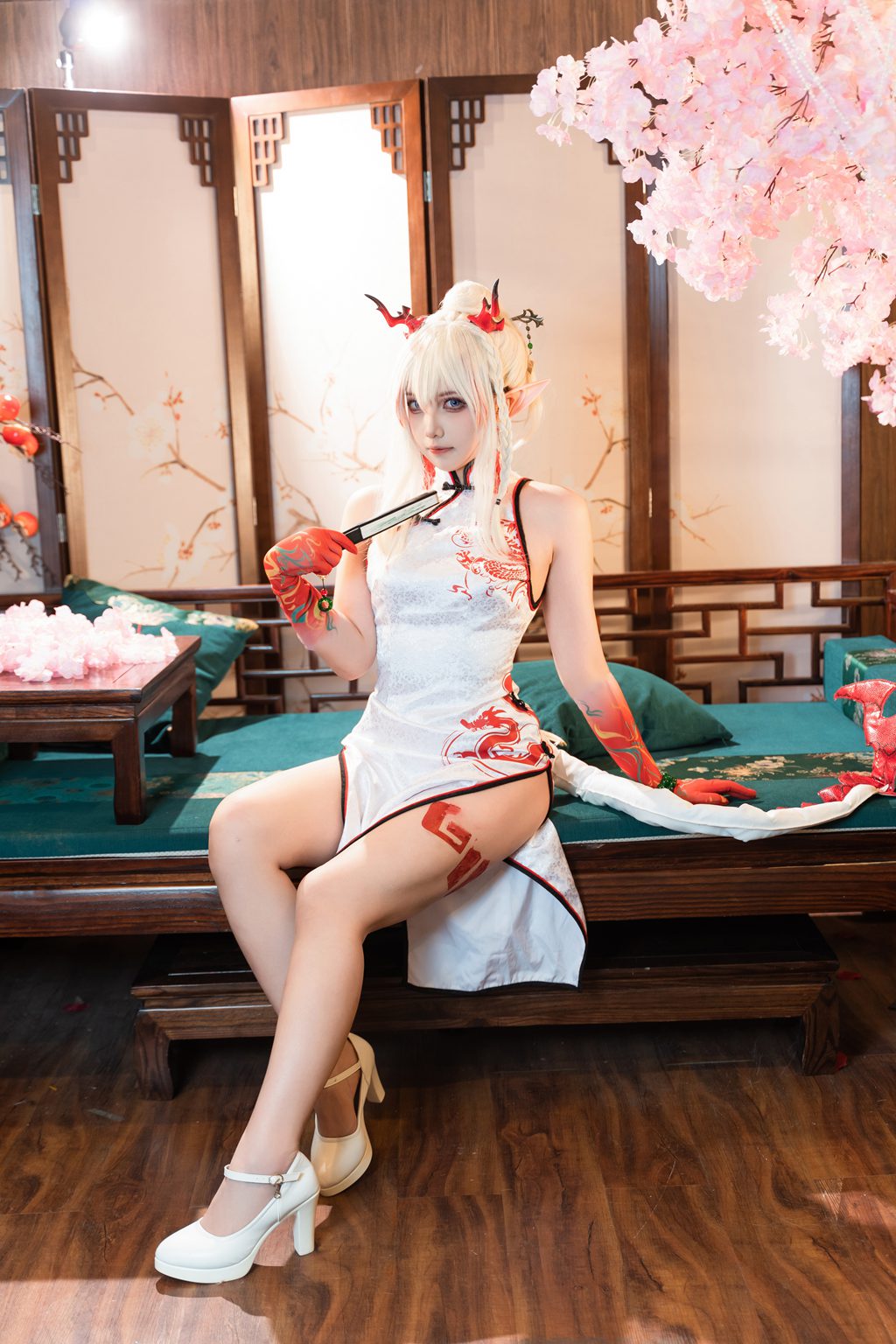 动漫博主@小和甜酒 明日方舟年夕旗袍双人御守 [199P/1.19G] 网红写真-第2张