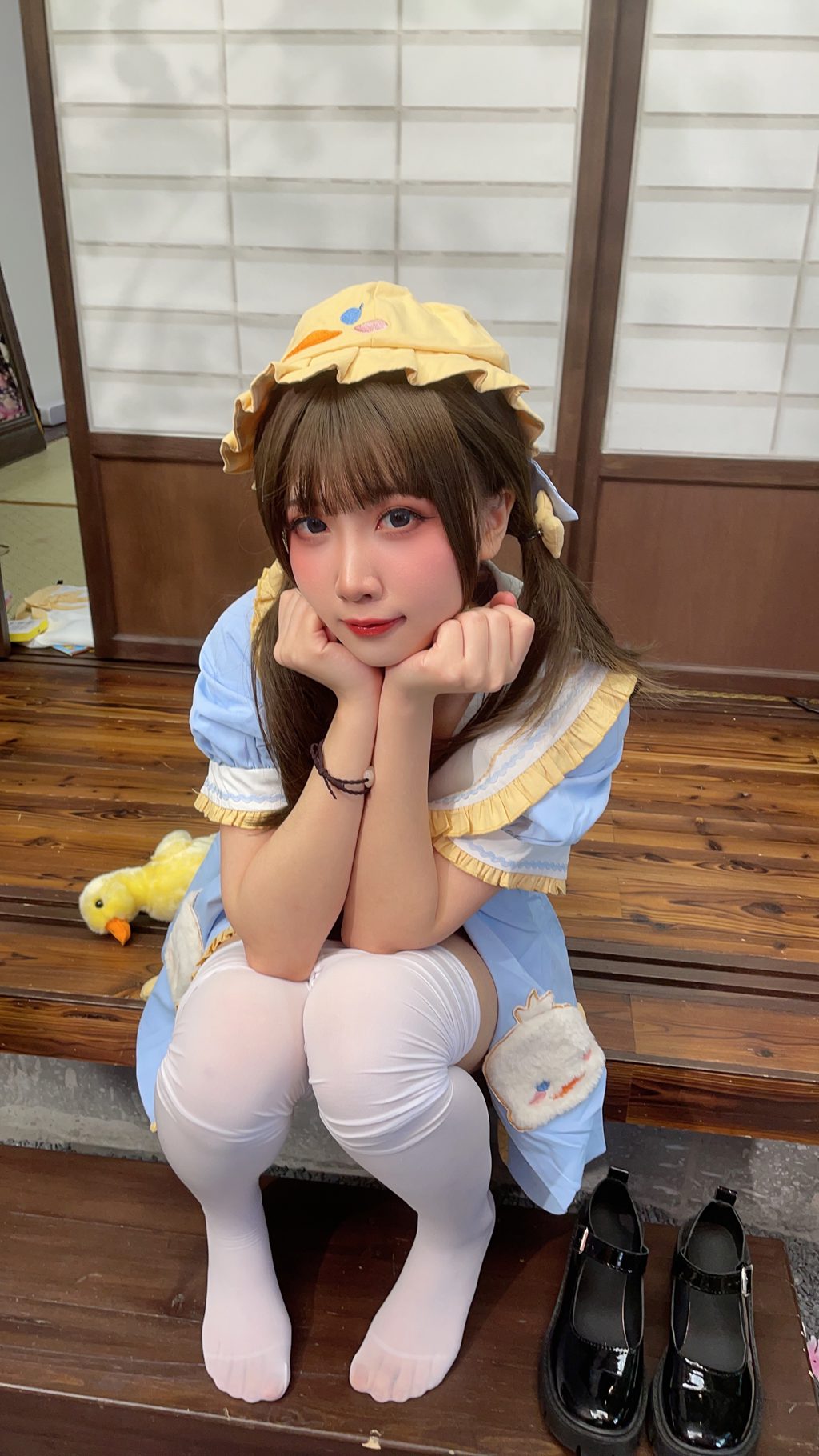 动漫博主@小和甜酒 鸭鸭幼稚园 [170P/2V/557MB] 网红写真-第1张