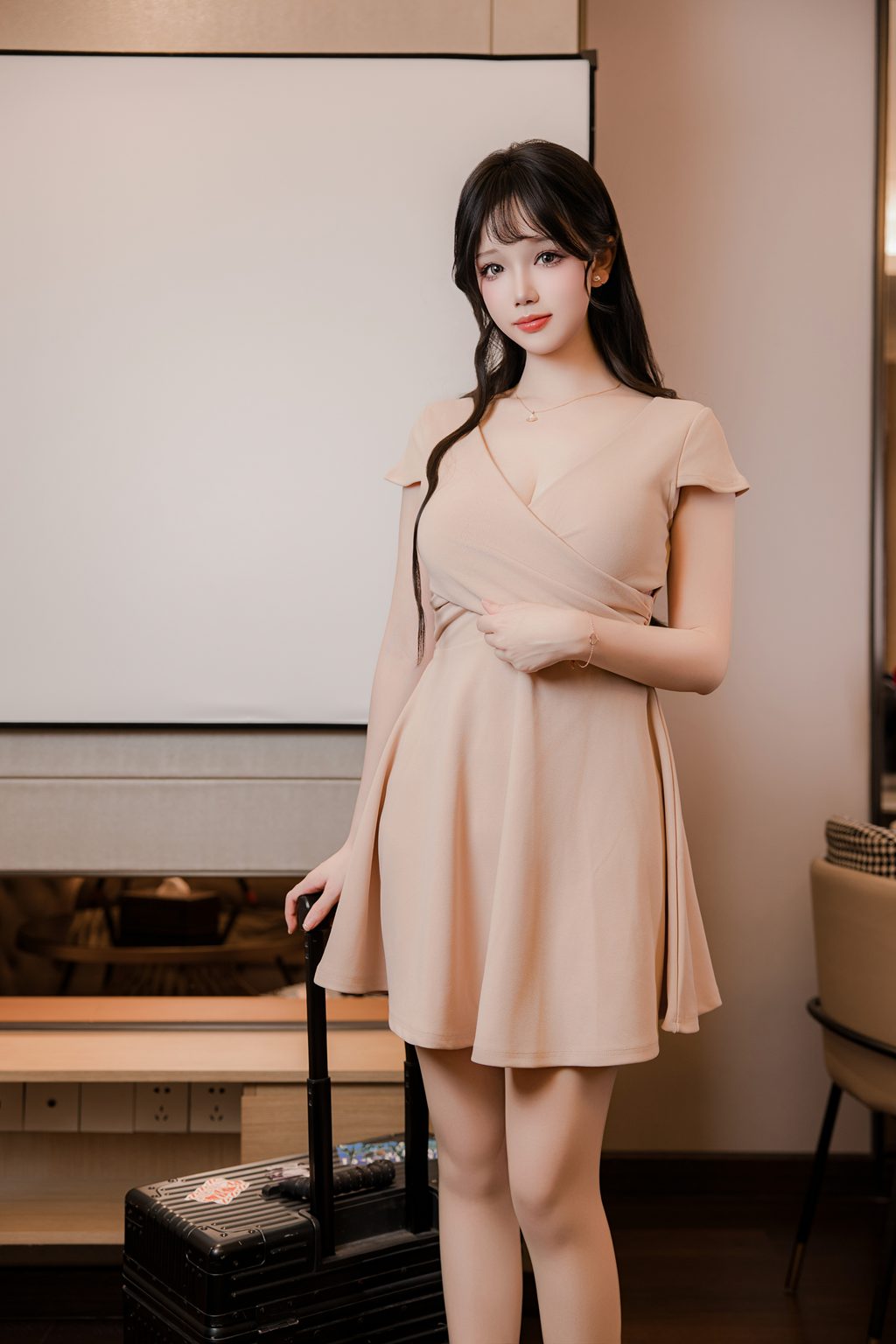 知名动漫博主@雪晴Astra 肉丝 洗浴店 [86P1V-1.48GB] 网红写真-第1张
