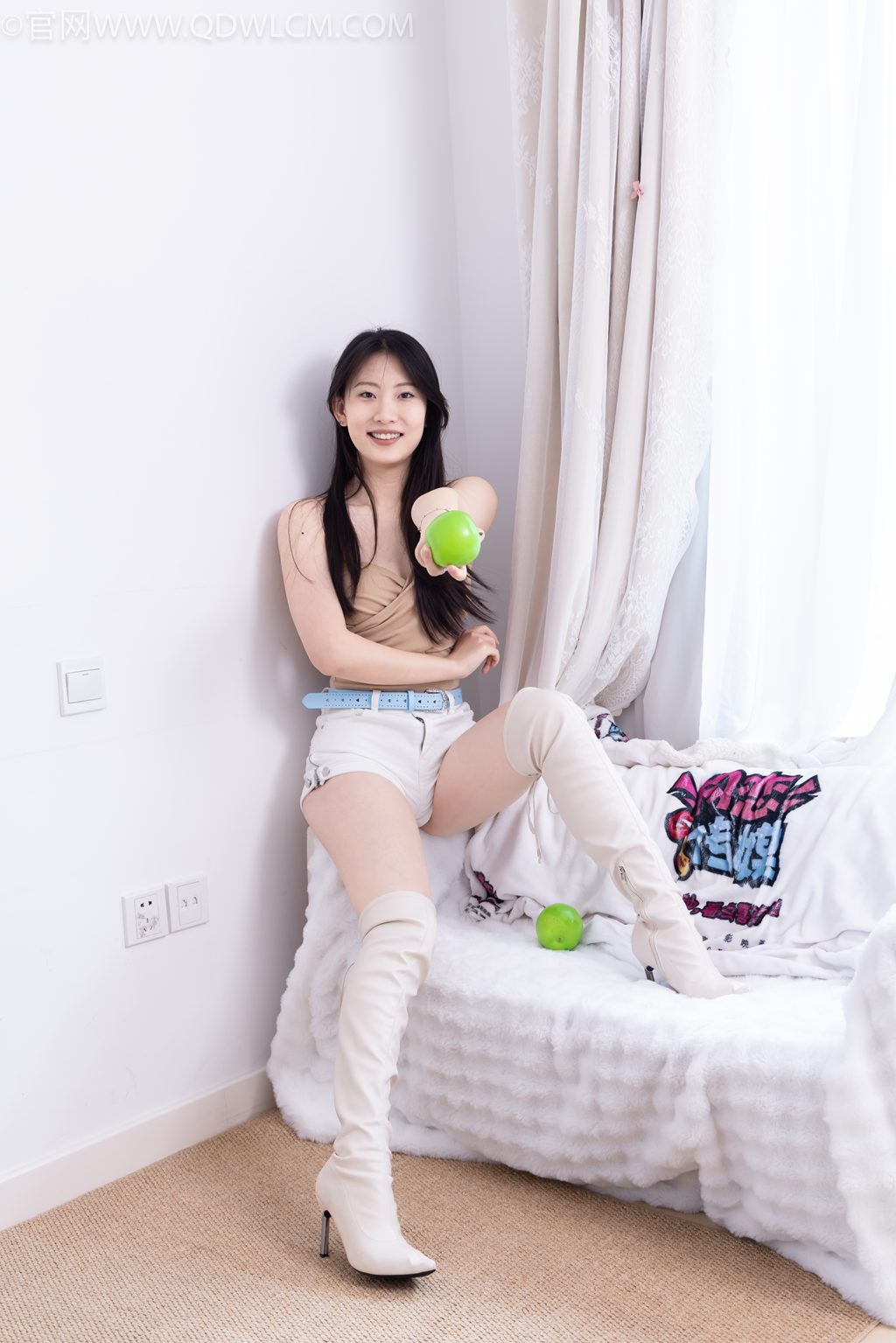 物恋传媒 NO.2672 奶糖-夏宜听蝉 [183P/1V/4.48GB] 其它写真-第4张