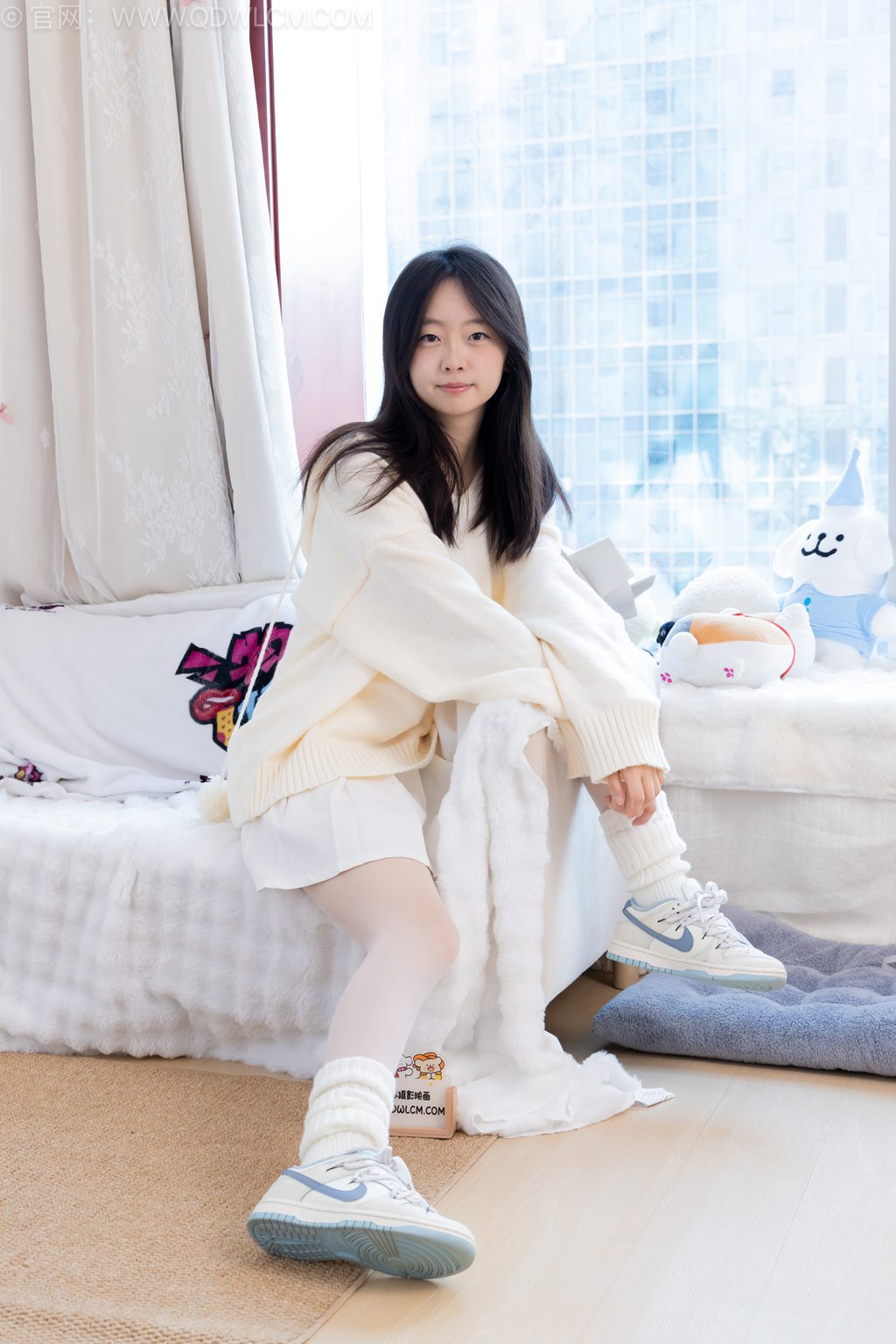 物恋传媒 NO.2683 萌萌-雪绒花 [153P/1V/3.63G] 其它写真-第4张