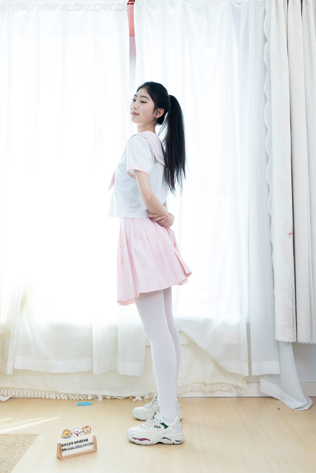 物恋传媒 NO.2691 包包 樱花绽放 [165P/1V/3.80G] 其它写真-第4张