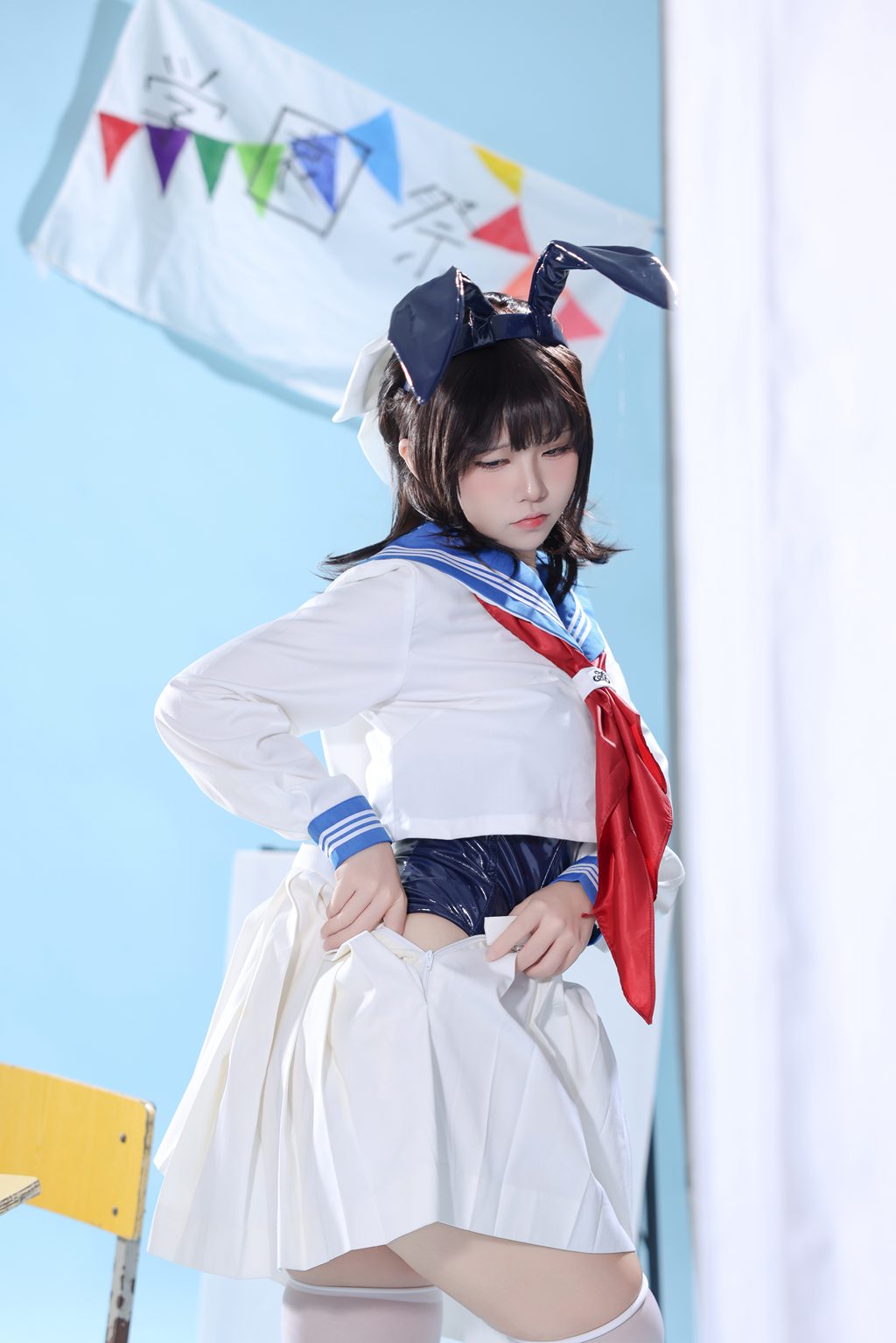 动漫博主@G44不会受伤  水手服兔女郎咖啡厅 [27P-263MB] 网红写真-第4张