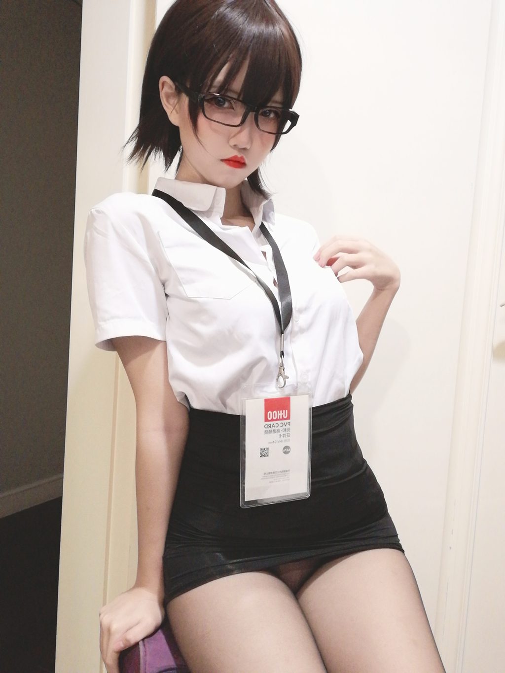 微博人气Coser@阿薰kaOri 嘿丝OL [45P/188MB] 网红写真-第4张