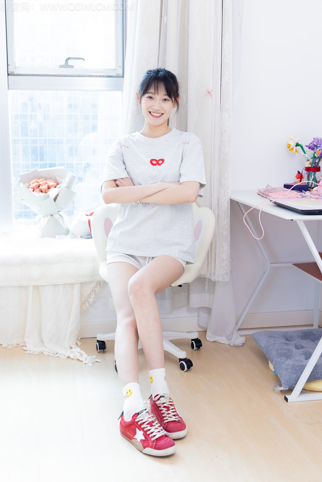 物恋传媒 NO.2680 山奈-充满阳光 [155P/1V/3.24G] 其它写真-第3张