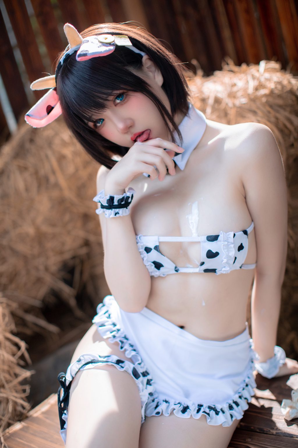 微博人气Coser@阿薰kaOri 小薰喝牛奶 [57P-217MB] 网红写真-第3张