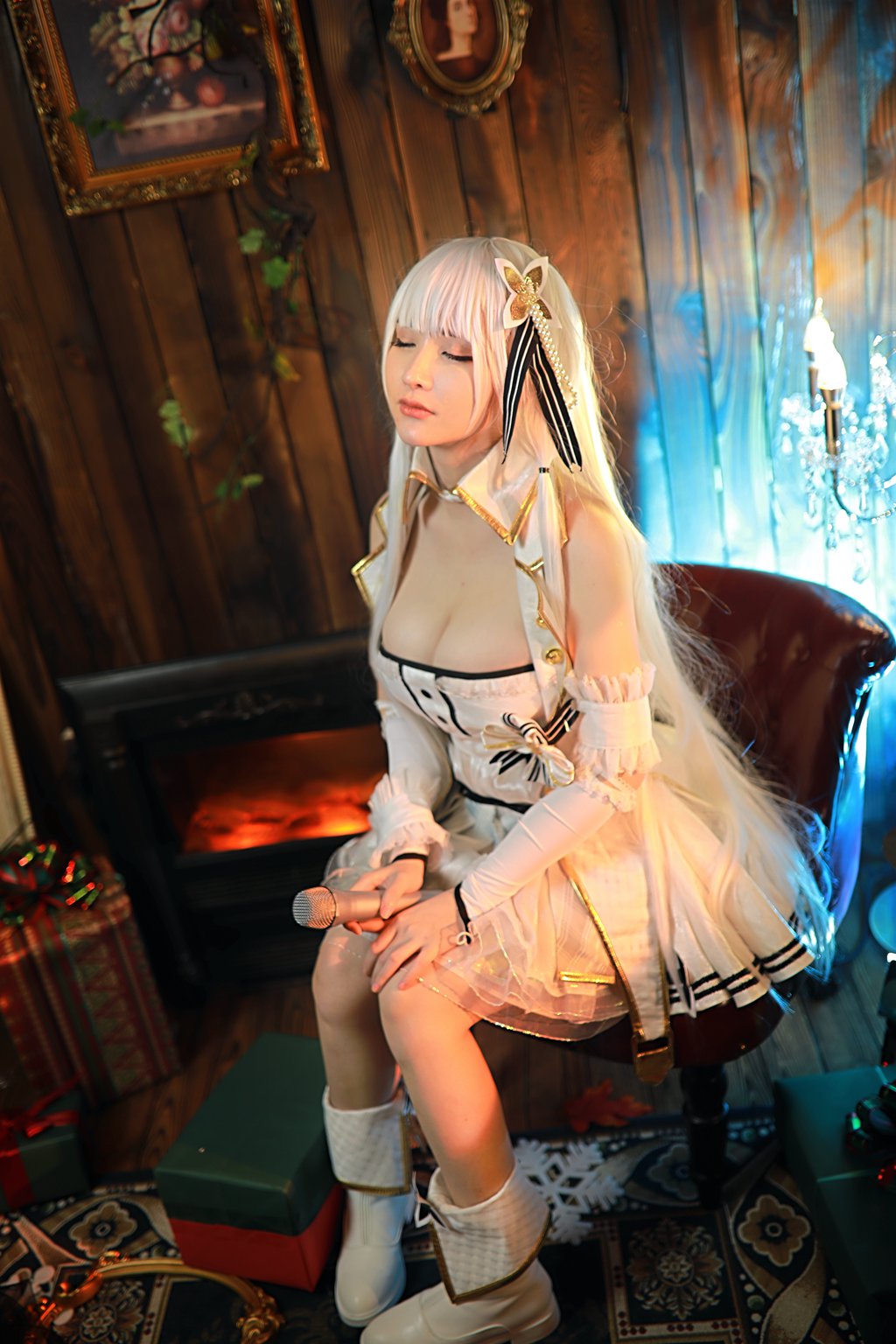 动漫Coser@前羽_rr 碧蓝航线-光辉 [17P/209.8MB] 网红写真-第3张