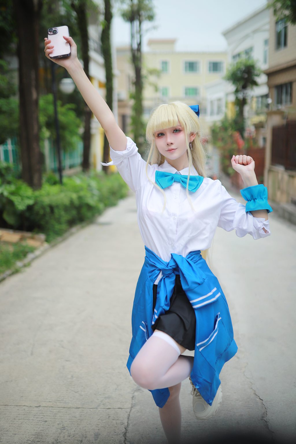 网红Coser@上杉绘梨落 蔚蓝档案 飞鸟马时 校服 [46P-852MB] 网红写真-第3张
