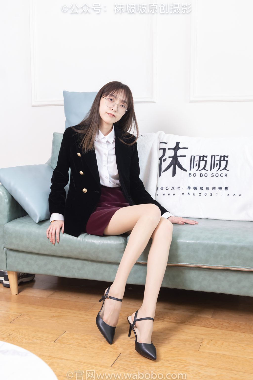 [BoBoSocks袜啵啵] NO.686 稚予 ol制服、高跟鞋、薄肉丝（脚尖加固款）[158P/1V/8.82GB] 年费专享-第3张