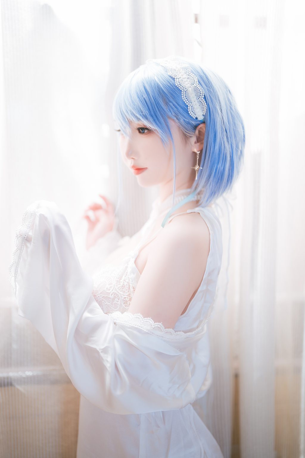 人气动漫Coser@面饼仙儿 碧蓝航线 恰巴耶夫睡衣[43P-414M] 网红写真-第2张