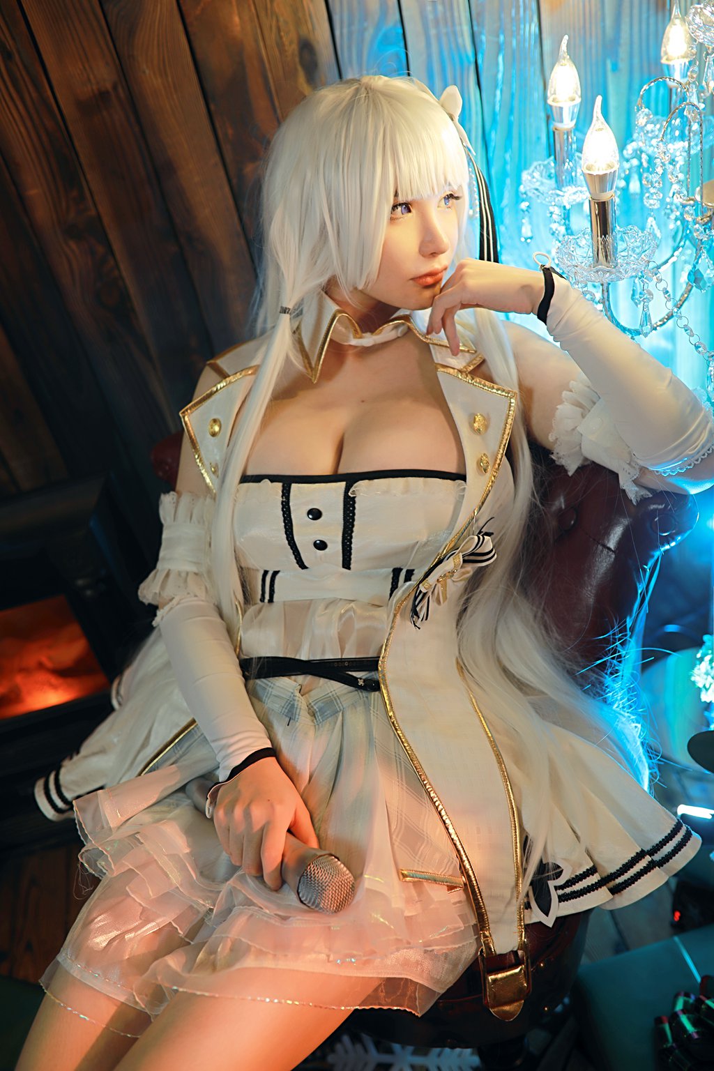 动漫Coser@前羽_rr 碧蓝航线-光辉 [17P/209.8MB] 网红写真-第2张