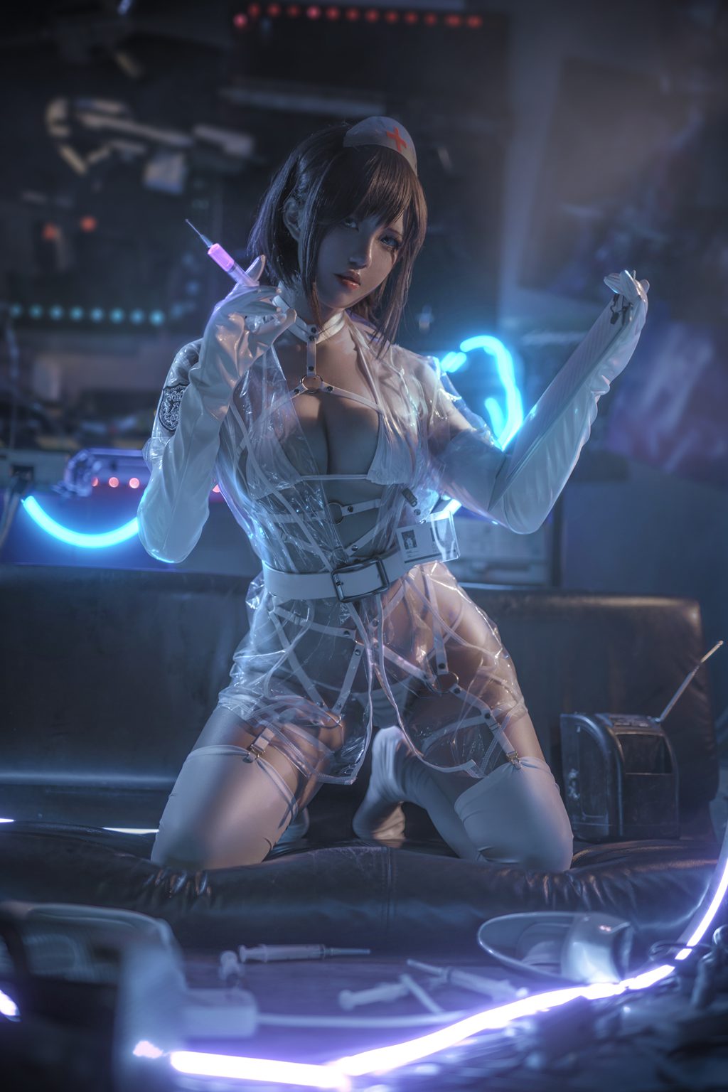 微博人气Coser@阿薰kaOri 透明护士 [25P/67MB] 网红写真-第1张