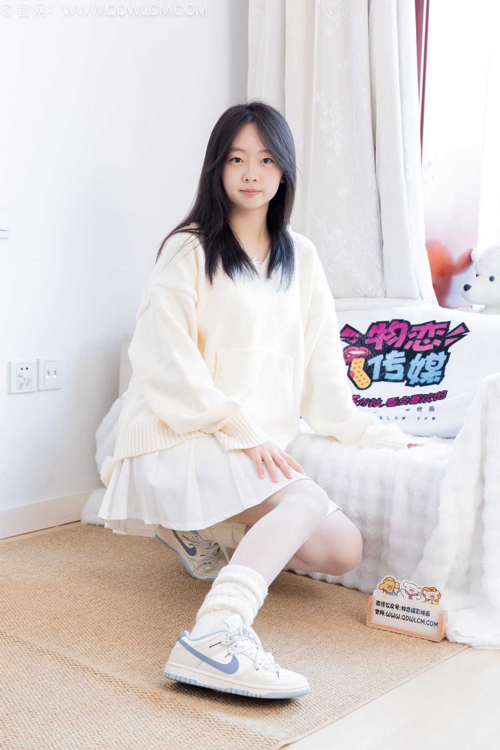 物恋传媒 NO.2683 萌萌-雪绒花 [153P/1V/3.63G] 其它写真-第1张