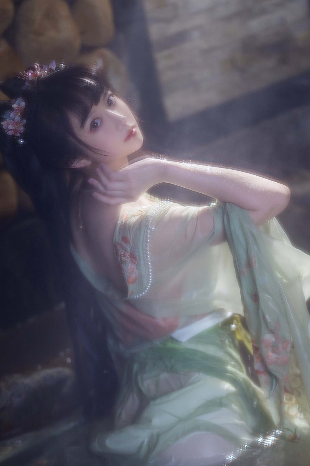人气动漫Coser@Shika小鹿鹿 不早朝[28P-1V-263M] 网红写真-第1张