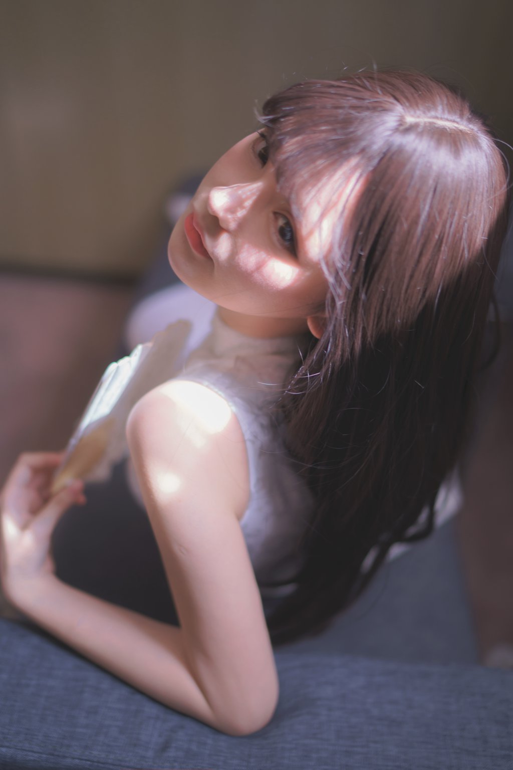 动漫Coser@前羽_rr 白丝旗袍 [7P/109MB] 网红写真-第1张