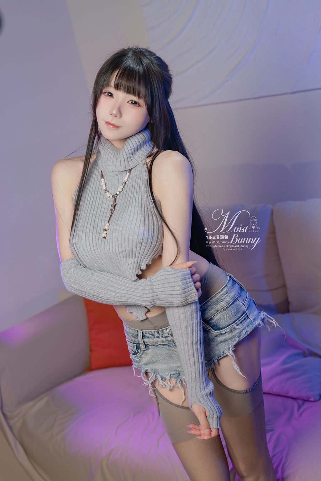 网紅博主@咬一口兔娘(黏黏团子兔) 25年5月订阅作品『陪玩少女』 [140P/2V/3.06G] 网红写真-第1张