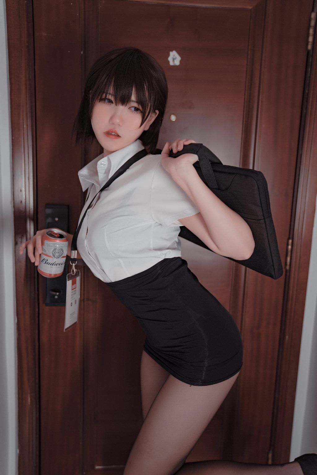 微博人气Coser@阿薰kaOri 嘿丝OL [45P/188MB] 网红写真-第1张