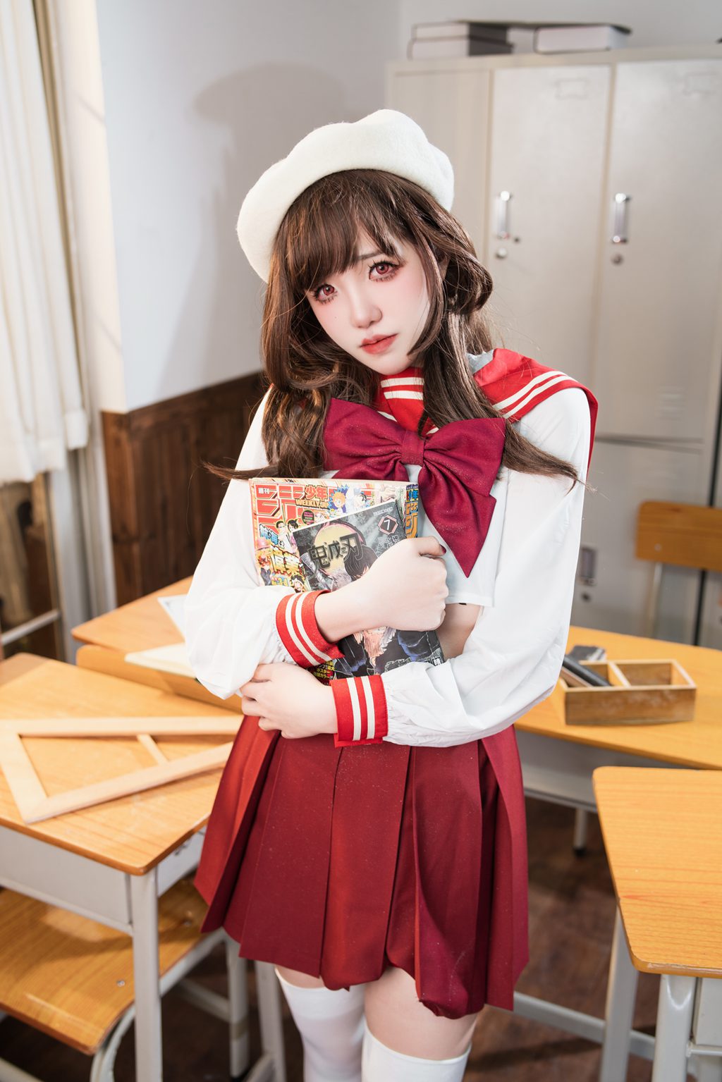 微博人气Coser@阿薰kaOri 女高中生 [110P21V-1.06GB] 网红写真-第1张