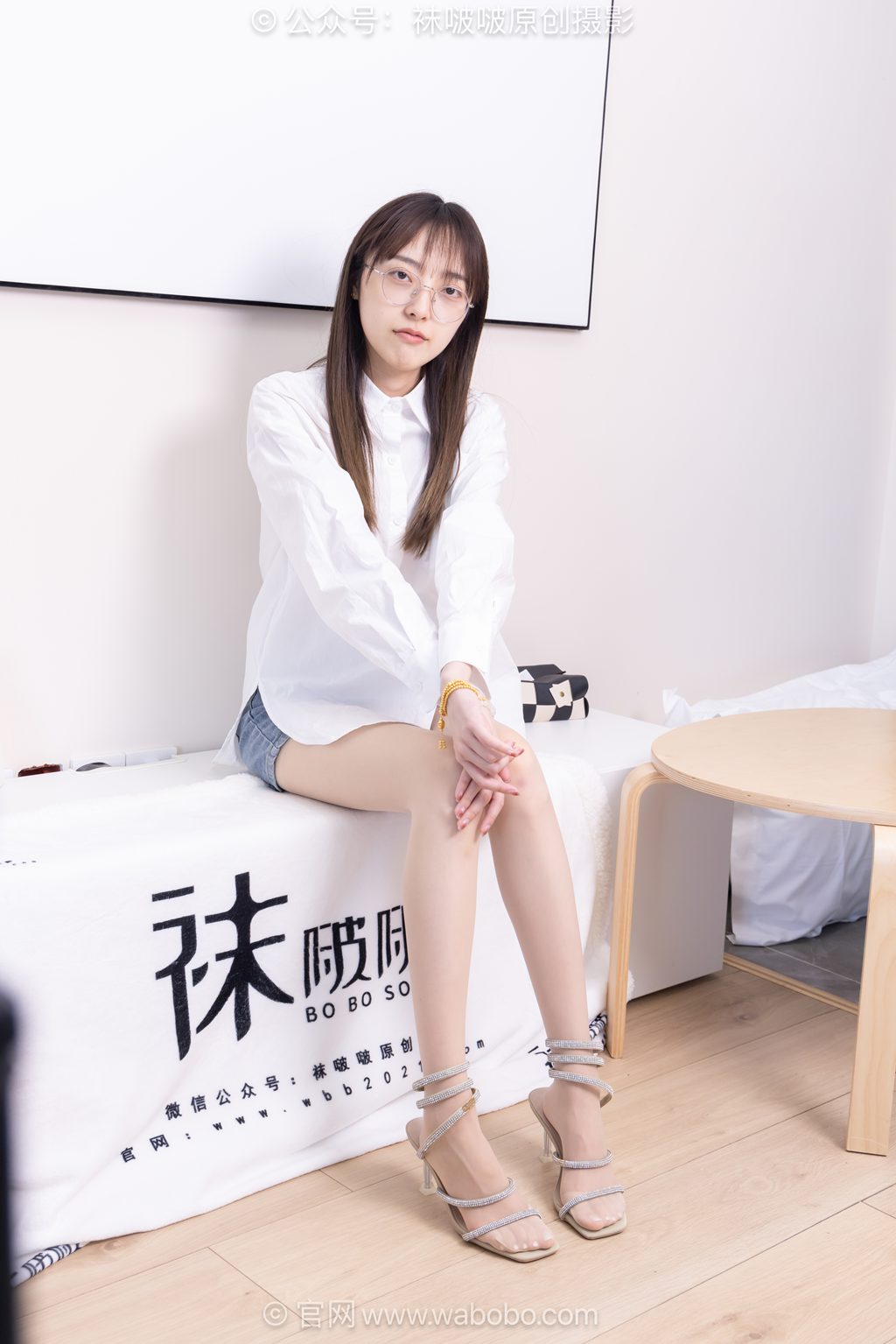 [BoBoSocks袜啵啵] NO.701 稚予 高跟凉鞋、薄肉丝（脚尖加固款）[160P/1V/6.48GB] 年费专享-第1张