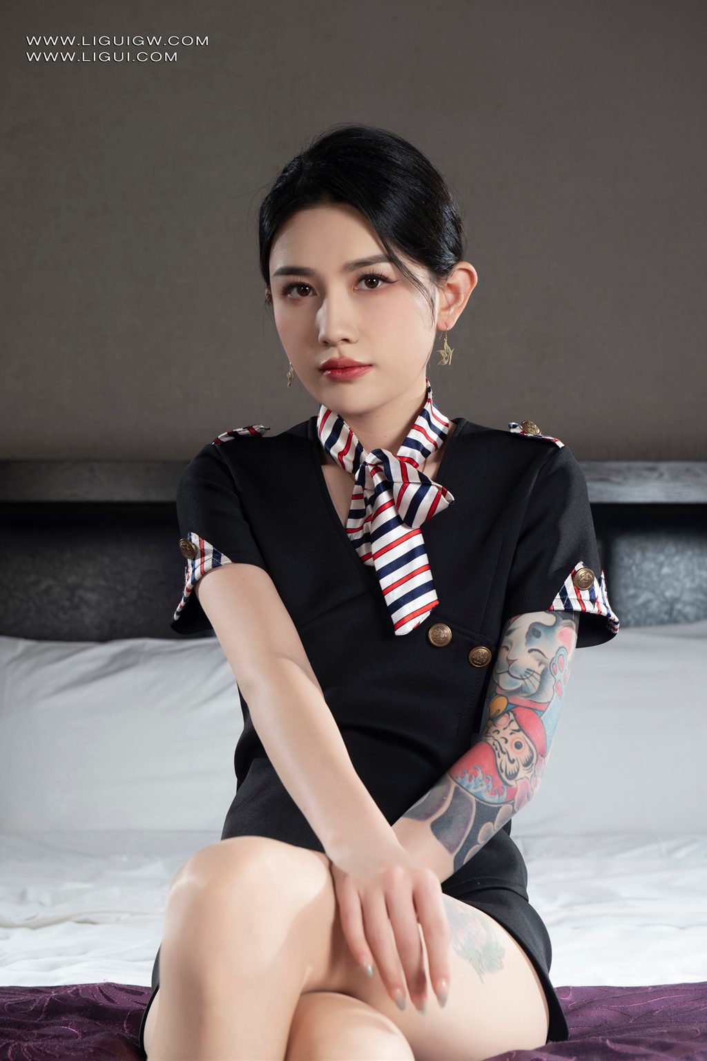 [Ligui丽柜] 2026.04.03 缚虐空姐 Tiantian [83P/78MB] Ligui丽柜-第1张