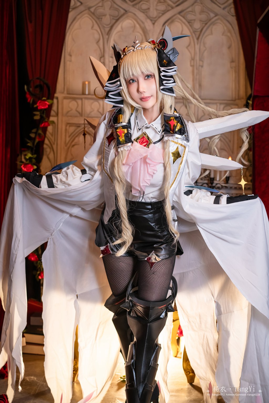 网红Coser@楊衣Yangyi –Crown [33P-177MB] 网红写真-第3张