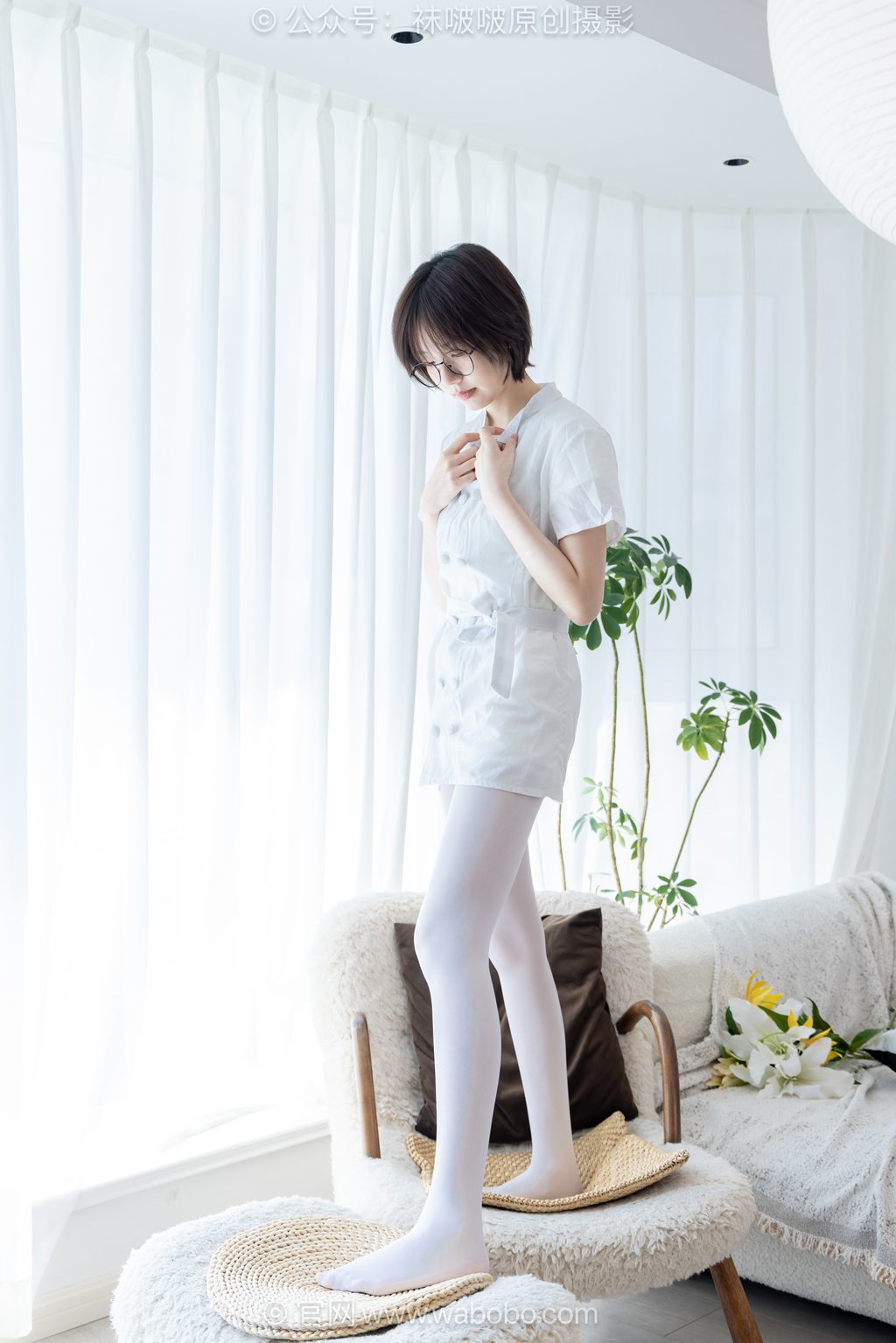 [BoBoSocks袜啵啵] NO.702 小甜豆 高跟凉鞋、厚白丝、护士服 [155P/1V/5.69GB] 年费专享-第4张