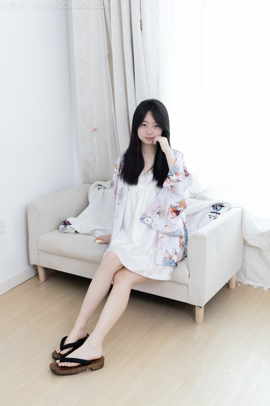 物恋传媒 NO.2715 萌萌-恋与樱花 [197P/1V/5.64G] 其它写真-第2张