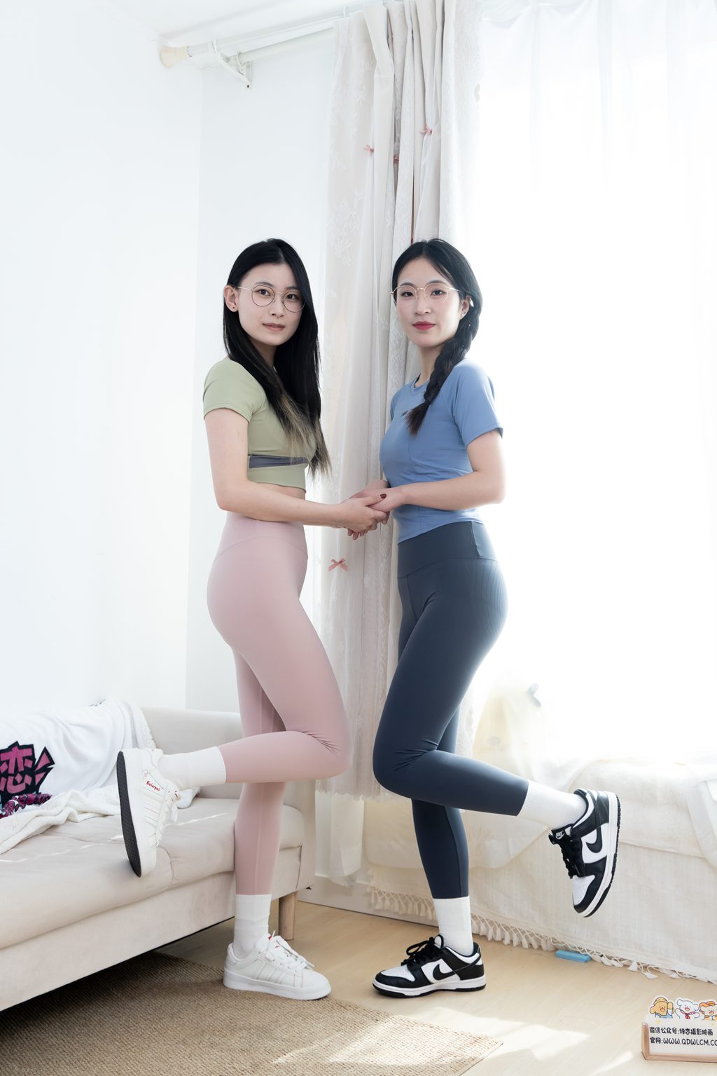 物恋传媒 NO.2720 贝壳&辣辣-瑜珈库里丝 [310P/3V/12.8G] 其它写真-第1张