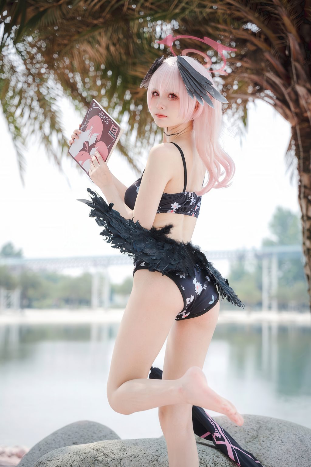 人气Coser@九柒喵 碧蓝航线 小春泳装 [27P/258MB] 网红写真-第1张