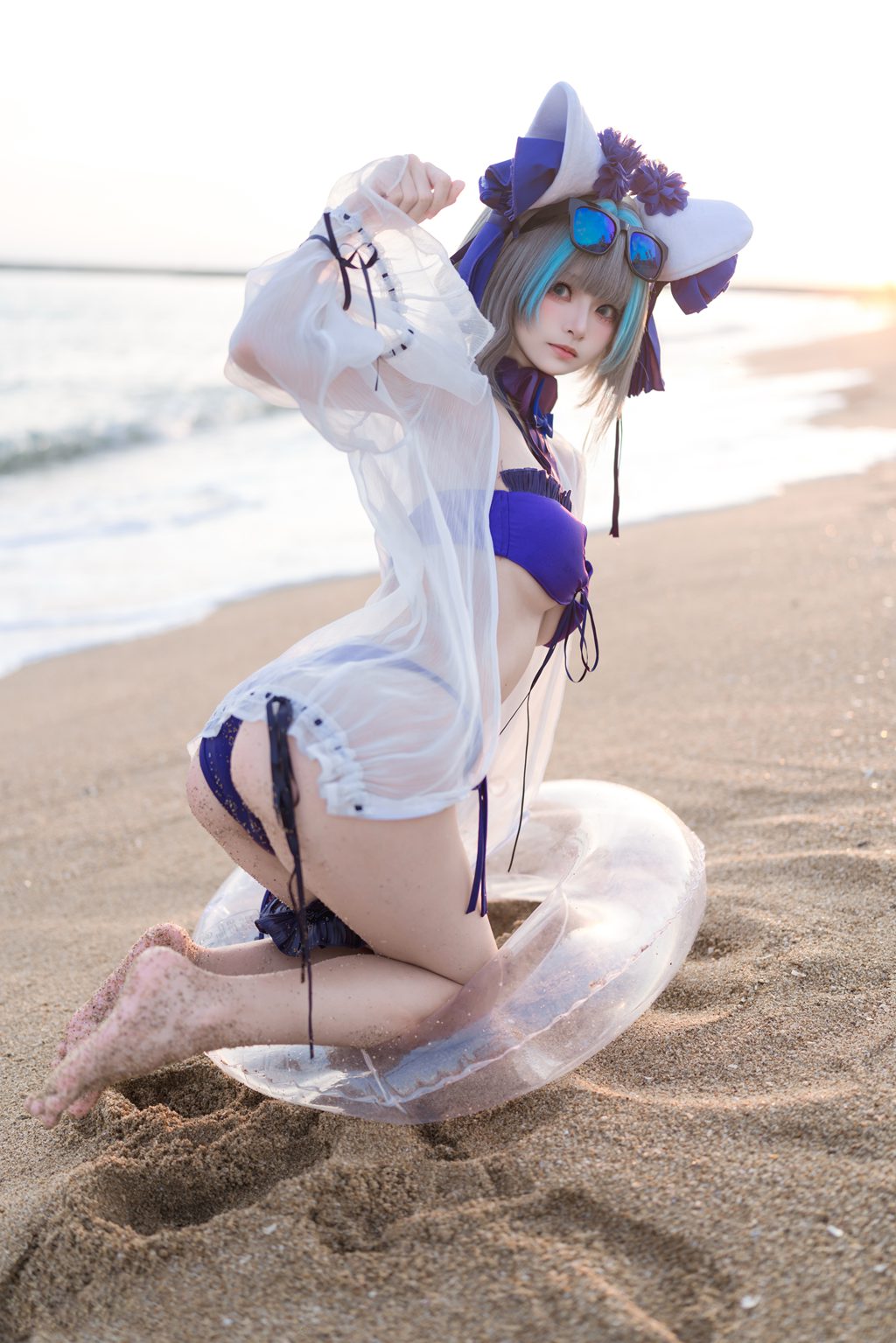 人气Coser@九柒喵 碧蓝航线-柴郡泳装 [26P/138MB] 网红写真-第1张