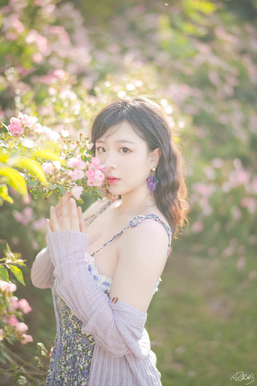 微博人气博主@皮皮奶可可爱了啦 蔷薇花 [37P/784MB] 网红写真-第1张