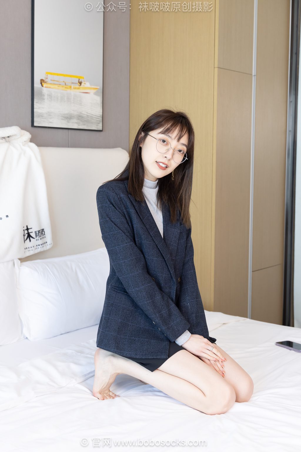 [BoBoSocks袜啵啵] NO.709 稚予 平底鞋、厚灰丝、裸足、ol制服、丝袜淋水剧情 [156P/1V/6.13GB] 年费专享-第2张