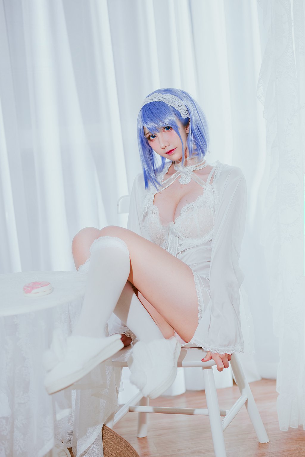 知名动漫博主@九曲Jean 恰巴耶夫睡衣 [20P/103MB] 网红写真-第1张