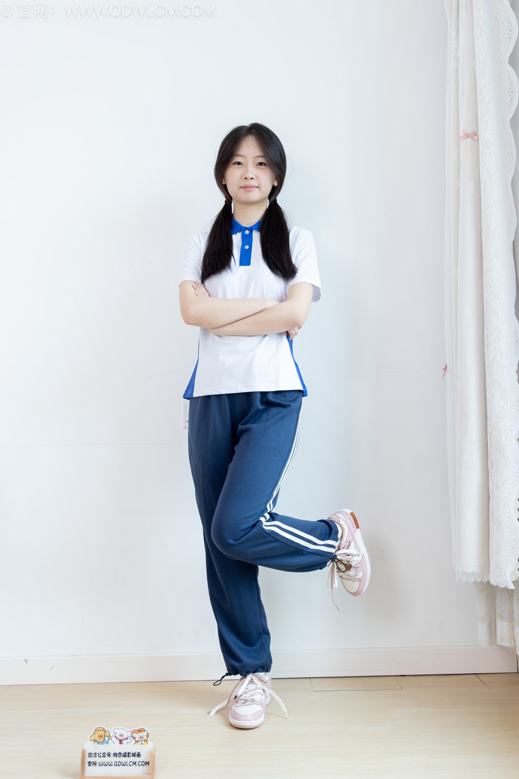 物恋传媒 NO.2735 萌萌-零距离的思念 [155P/1V/3.79G] 其它写真-第1张