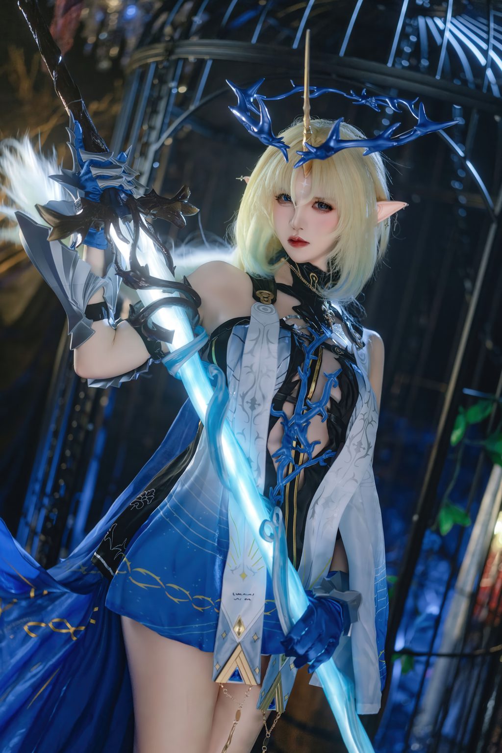 微博人气Coser@阿薰kaOri 鸣潮 芙露德莉斯 [252P/11V/1.76G] 网红写真-第3张