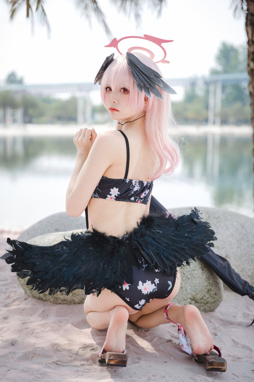 人气Coser@九柒喵 碧蓝航线 小春泳装 [27P/258MB] 网红写真-第2张