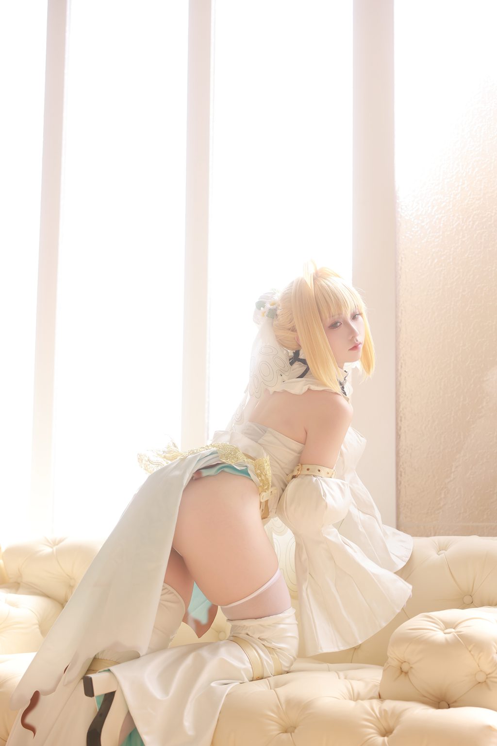 动漫博主@G44不会受伤  尼禄花嫁 [43P-341M] 网红写真-第3张